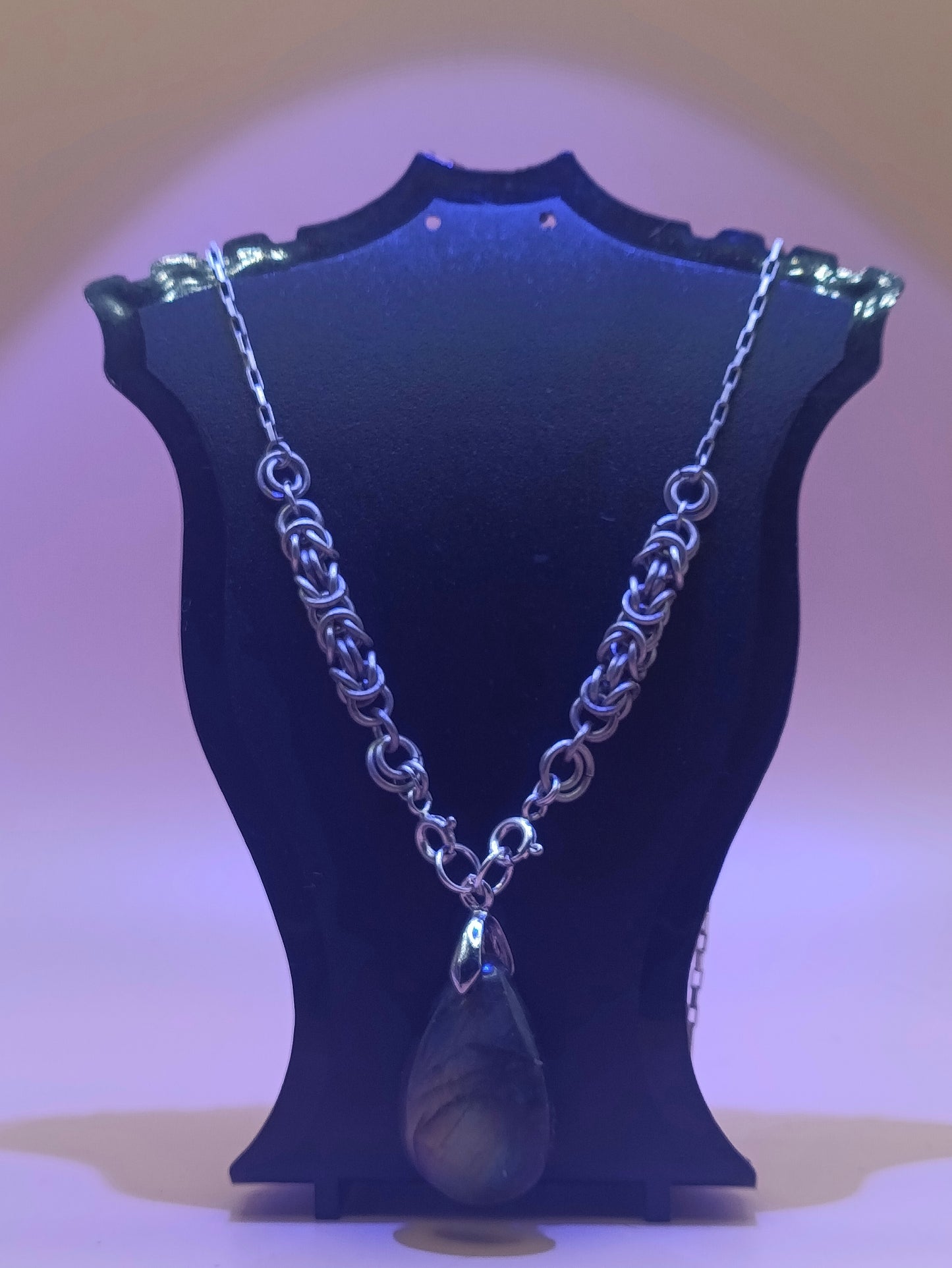 Collier "Varavarana Fiverenana"